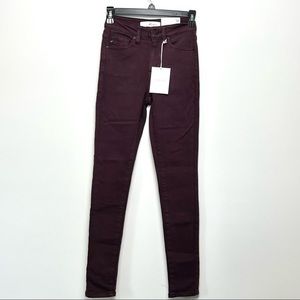 Kancan womens 23 maroon high rise estilo skinny jeans